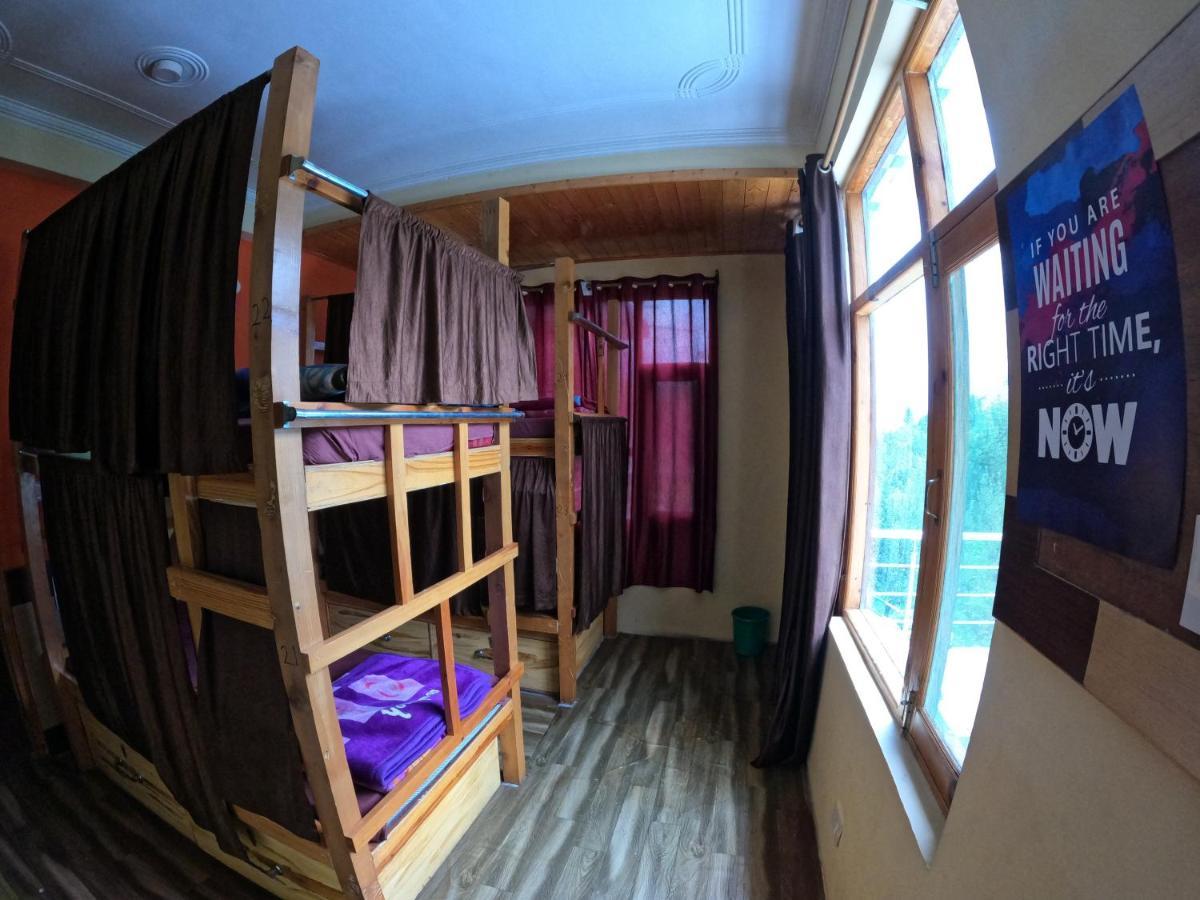Indian Backpackers Hostel Manāli Eksteriør bilde